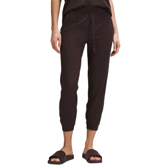 Lululemon Soft Jersey Classic-Fit Mid-Rise Jogger *Espresso - Picture 3 of 12